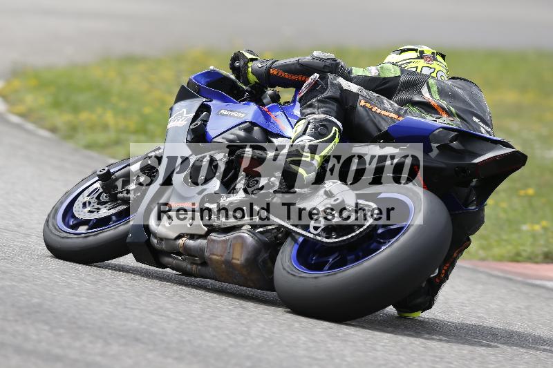 /37 28.07.2025 Dunlop Ride und Test Day ADR/Trackday Erfahren gelb Trackday schnell  rot/66